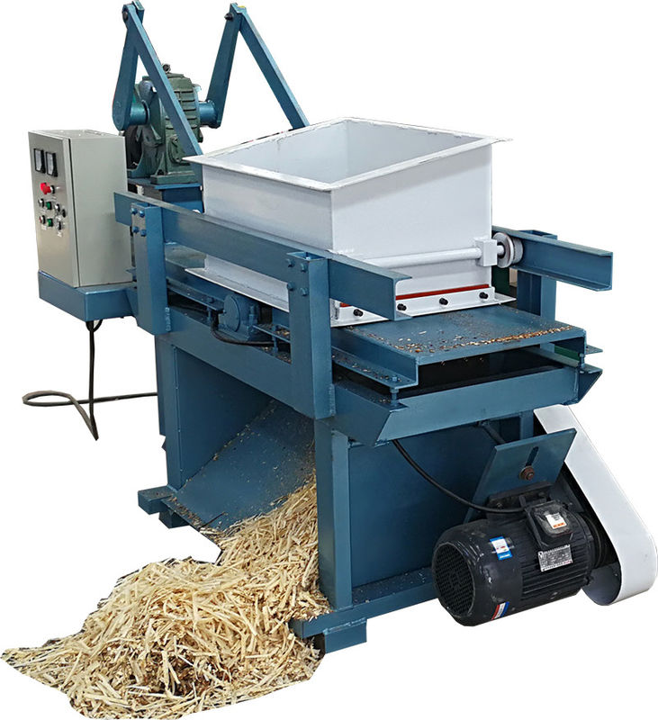 China supply wood shaving machine diesel wood shaving machine for poultry farm
