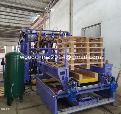 Pálete de madeira automática que prega a máquina do fabricante da pálete da máquina, pálete automática que prega a máquina com operação pneumática