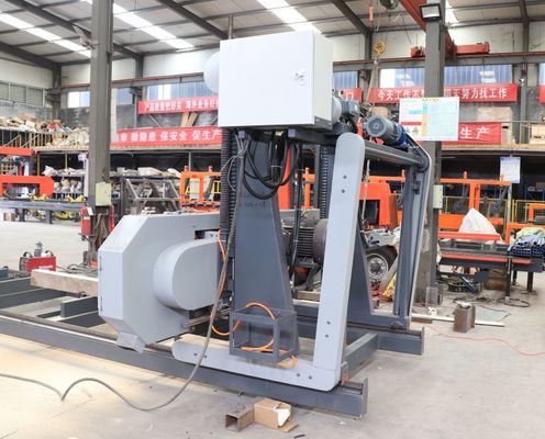 Máquina de serragem de processamento de madeira de madeira Serragem portátil de madeira, Serragem horizontal automática com alimentação por inversor