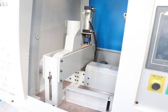 China Alta precisão automática CNC Hidráulica Pallet de madeira de corte Máquina de serra para serrador